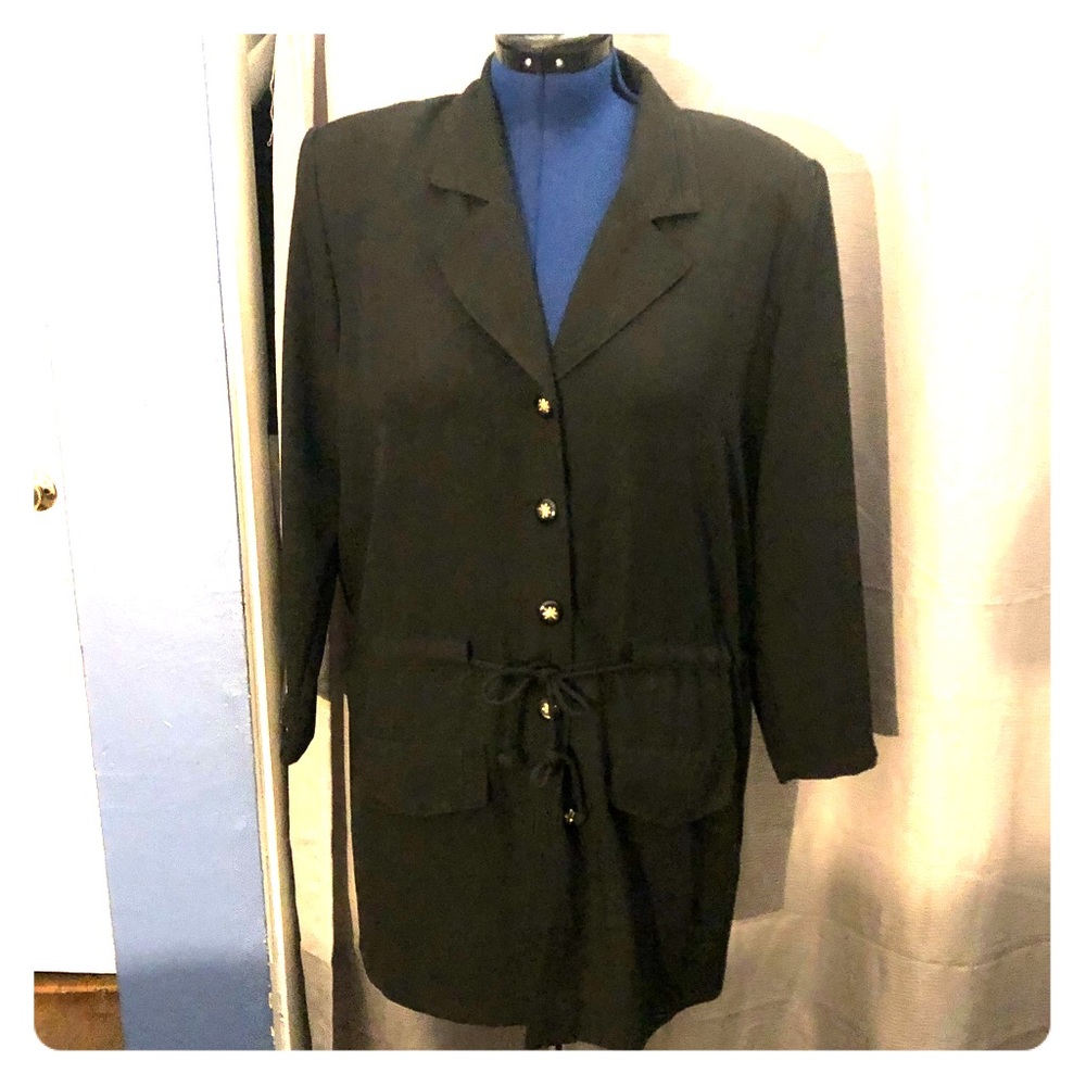 Dolce Women Midi length coat with flap in the back